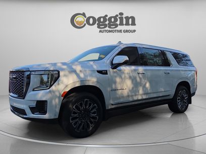 Used 2023 GMC Yukon XL Denali Ultimate w/ LPO, Floor Liner Package