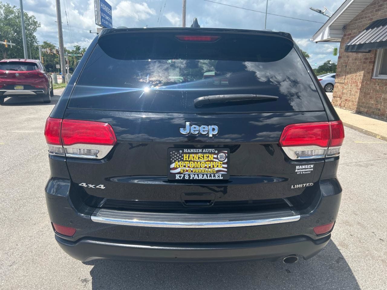 Used 2019 Jeep Grand Cherokee Limited AWD/4WD image 6