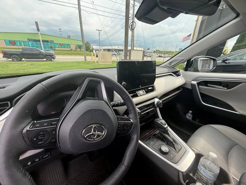 Used 2024 Toyota RAV4 Limited w/ Advanced Technology Package AWD/4WD image 13