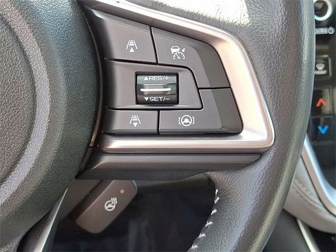 Certified 2022 Subaru Outback Limited image 18