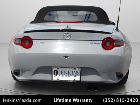 New 2026 MAZDA MX-5 Miata Club w/ Interior Package RWD image 8