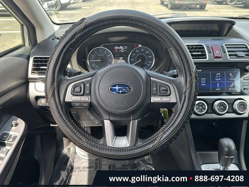 Used 2017 Subaru Crosstrek 2.0i Premium AWD/4WD image 12