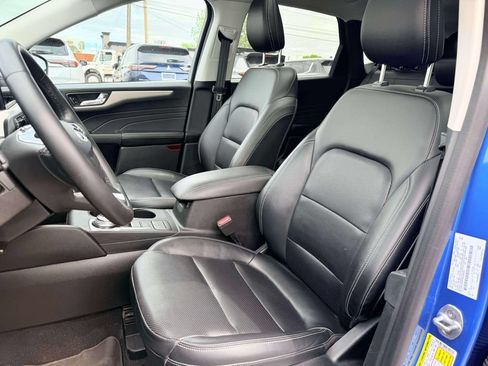 Used 2021 Ford Escape SEL w/ Technology Package AWD/4WD image 18