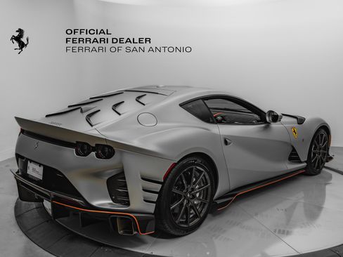 Certified 2023 Ferrari 812 Competizione image 10
