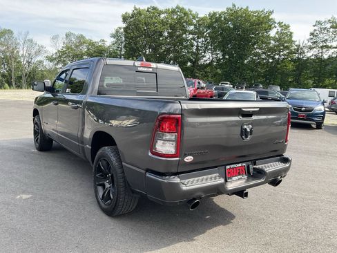 Used 2022 RAM 1500 Big Horn AWD/4WD image 3