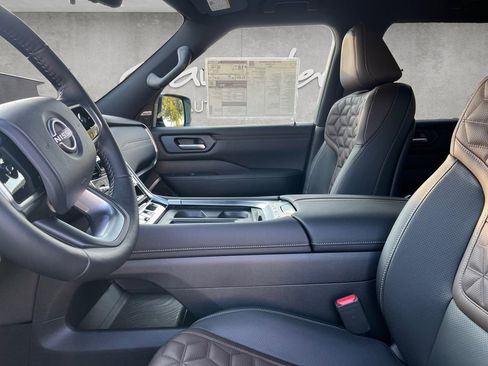 New 2026 Nissan Armada Platinum image 19