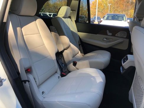 New 2026 Mercedes-Benz GLS 450 GLS 450 image 38