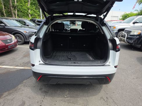 Used 2019 Land Rover Range Rover Velar S AWD/4WD image 28