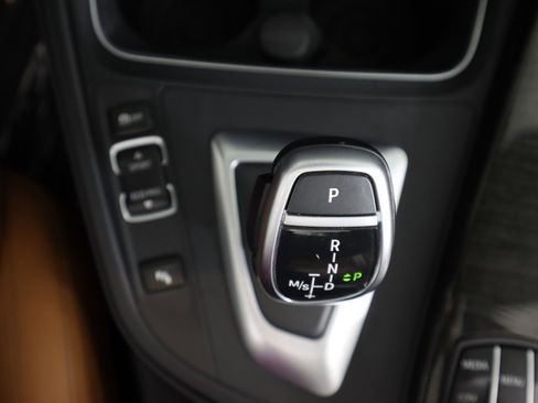 Used 2019 BMW 430i xDrive Convertible w/ M Sport Package image 30