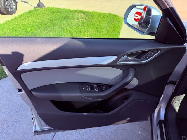 Used 2018 Audi Q3 2.0T Premium FWD image 9