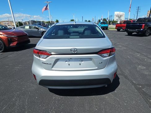 Certified 2024 Toyota Corolla LE FWD image 4