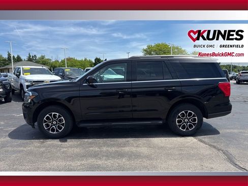 Used 2024 Ford Expedition XLT AWD/4WD image 12