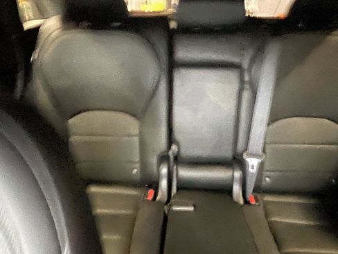 Certified 2021 INFINITI QX50 Essential w/ Convenience Package image 32