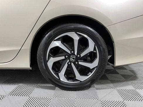 Used 2016 Honda Accord EX-L image 19
