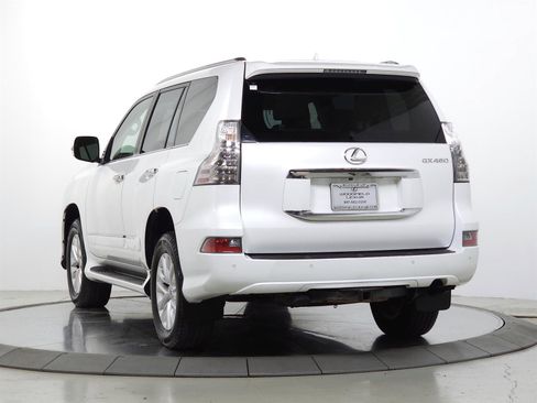 Used 2014 Lexus GX 460 w/ Premium Package AWD/4WD image 5