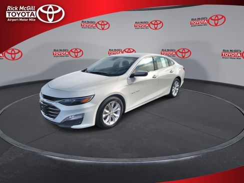 Used 2023 Chevrolet Malibu LT FWD image 4