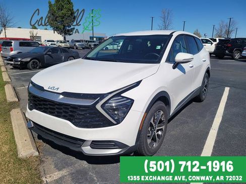 Used 2025 Kia Sportage EX image 1