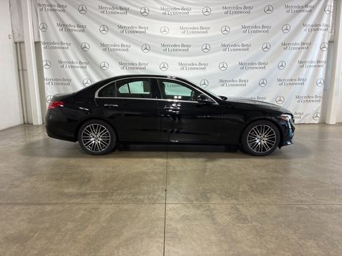 Used 2023 Mercedes-Benz C 300 C 300 image 3