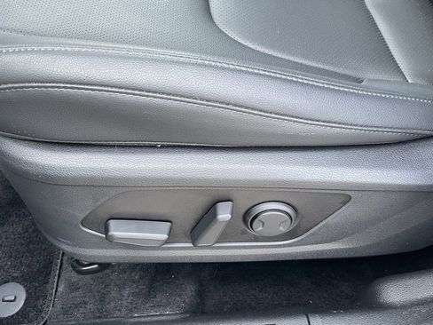 Used 2023 Kia Sportage EX image 10