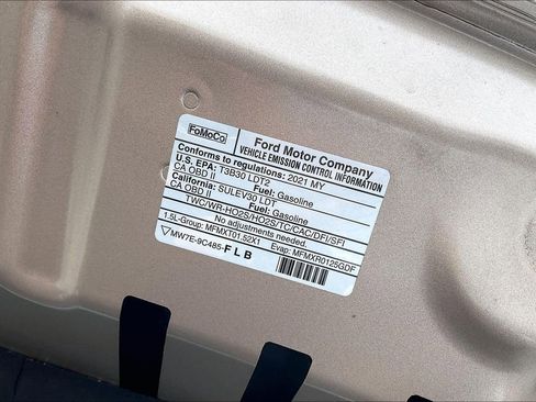 Used 2021 Ford Escape SEL w/ Technology Package image 30