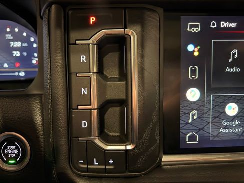 Used 2022 GMC Yukon Denali RWD image 24