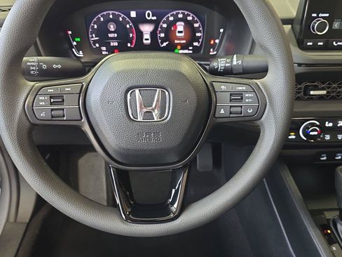 Used 2025 Honda Accord SE image 26