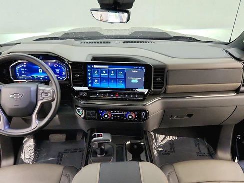 Used 2025 Chevrolet Silverado 1500 ZR2 w/ Technology Package AWD/4WD image 30