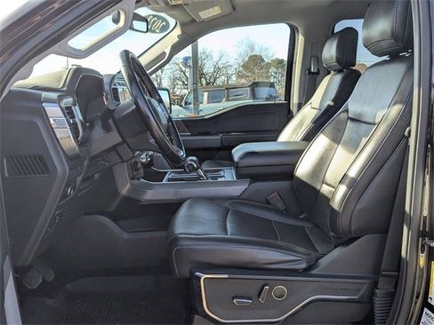 Used 2021 Ford F150 Lariat w/ Max Trailer Tow Package image 21