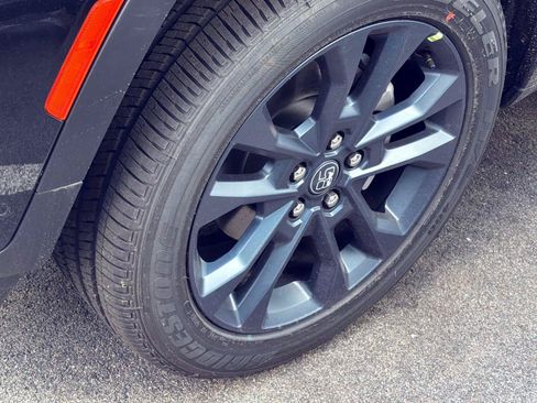 New 2026 Jeep Grand Cherokee Limited AWD/4WD image 5