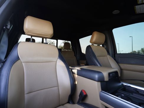 Used 2024 Ford F350 Lariat w/ Lariat Ultimate Package image 12