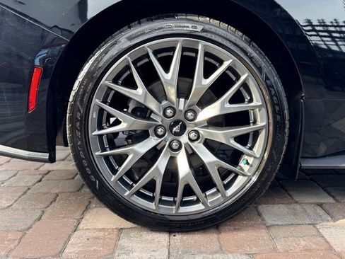 Used 2025 Ford Mustang Premium RWD image 11