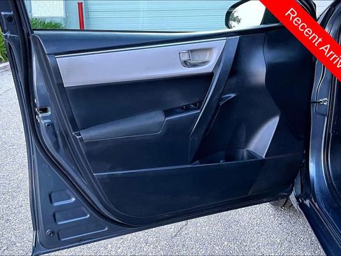 Used 2014 Toyota Corolla LE FWD image 20