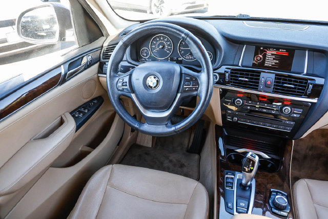 Used 2015 BMW X3 xDrive28i AWD/4WD image 17