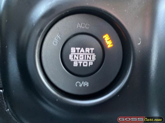 Used 2022 Jeep Wrangler Unlimited Sahara AWD/4WD image 10
