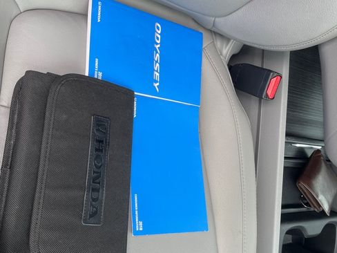 Used 2018 Honda Odyssey EX-L image 23