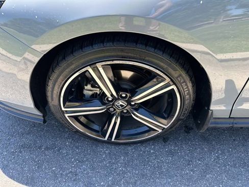 Used 2023 Honda Accord Sport image 32