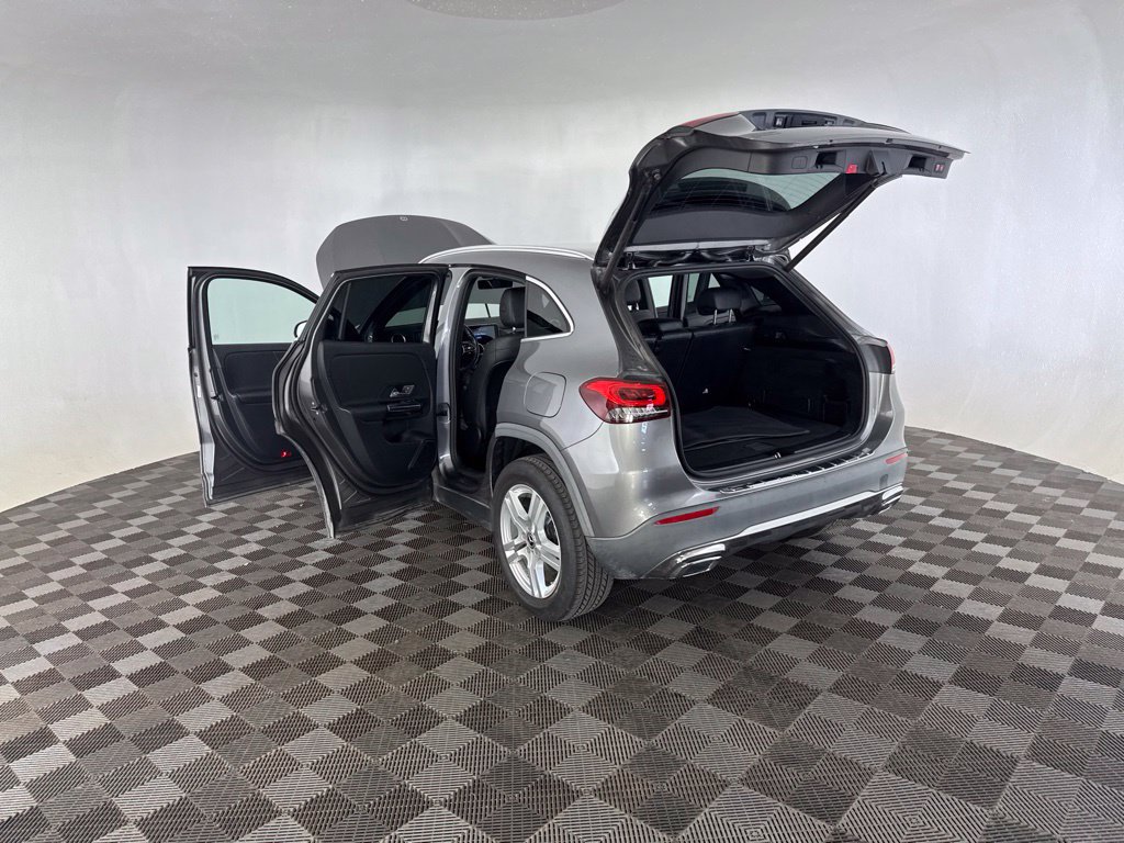 Used 2021 Mercedes-Benz GLA 250 4MATIC image 18
