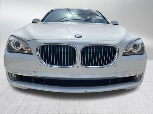 Used 2012 BMW 740i RWD image 2