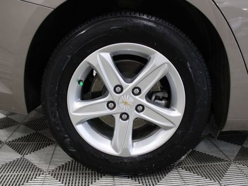 Used 2024 Chevrolet Malibu LS image 42