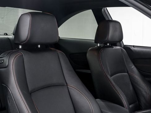 Used 2011 BMW 1 Series M image 29