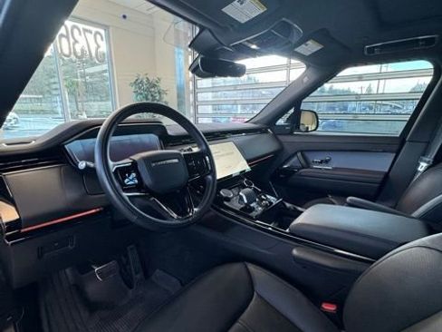 Used 2023 Land Rover Range Rover Sport SE Dynamic image 10