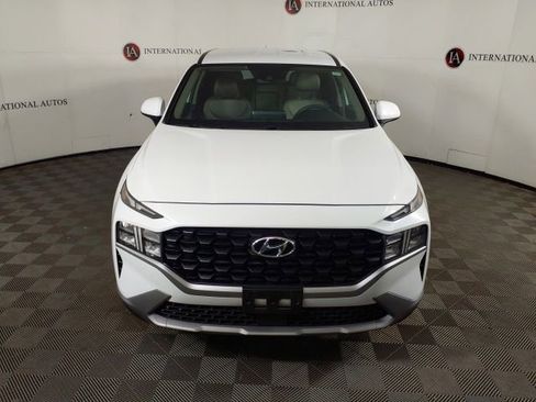 Used 2022 Hyundai Santa Fe SE AWD/4WD image 2