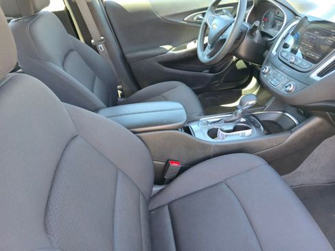 Used 2024 Chevrolet Malibu LT image 13