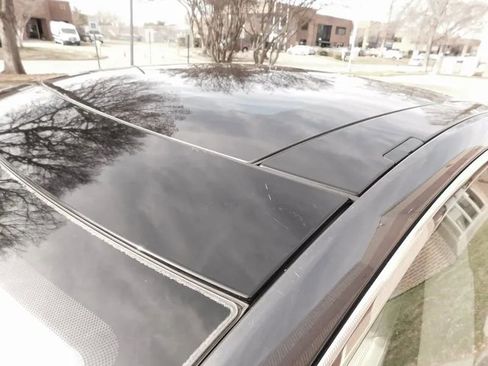 Used 2015 Tesla Model S 60 image 19