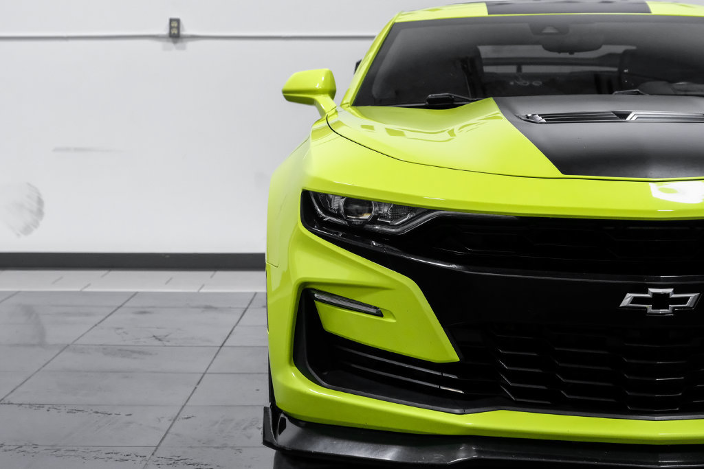 Used 2019 Chevrolet Camaro SS RWD image 38