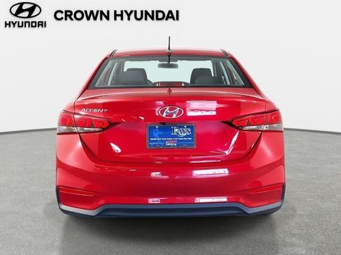 Certified 2022 Hyundai Accent SE image 6