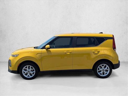 Used 2020 Kia Soul S FWD image 5