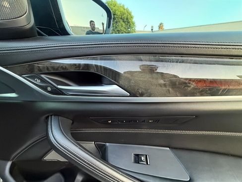 Used 2018 BMW 540i RWD image 37