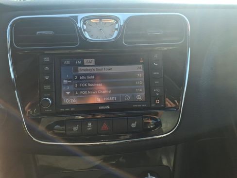Used 2013 Chrysler 200 Limited w/ Sun/Sound Group FWD image 7