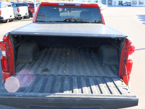 Certified 2022 Chevrolet Silverado 1500 RST image 15